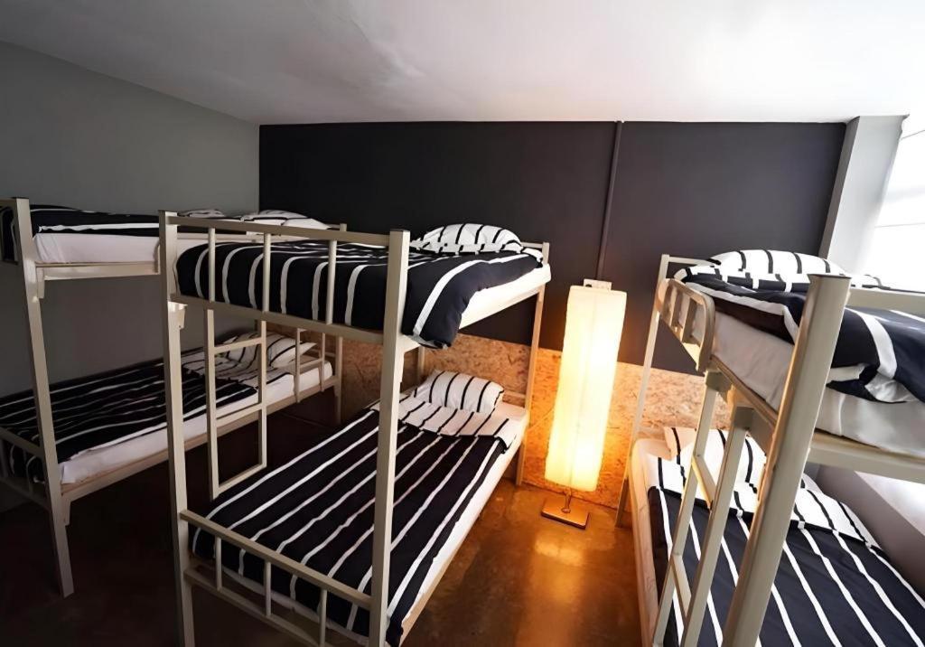 Koptel Budget Hotel Kuching Eksteriør billede