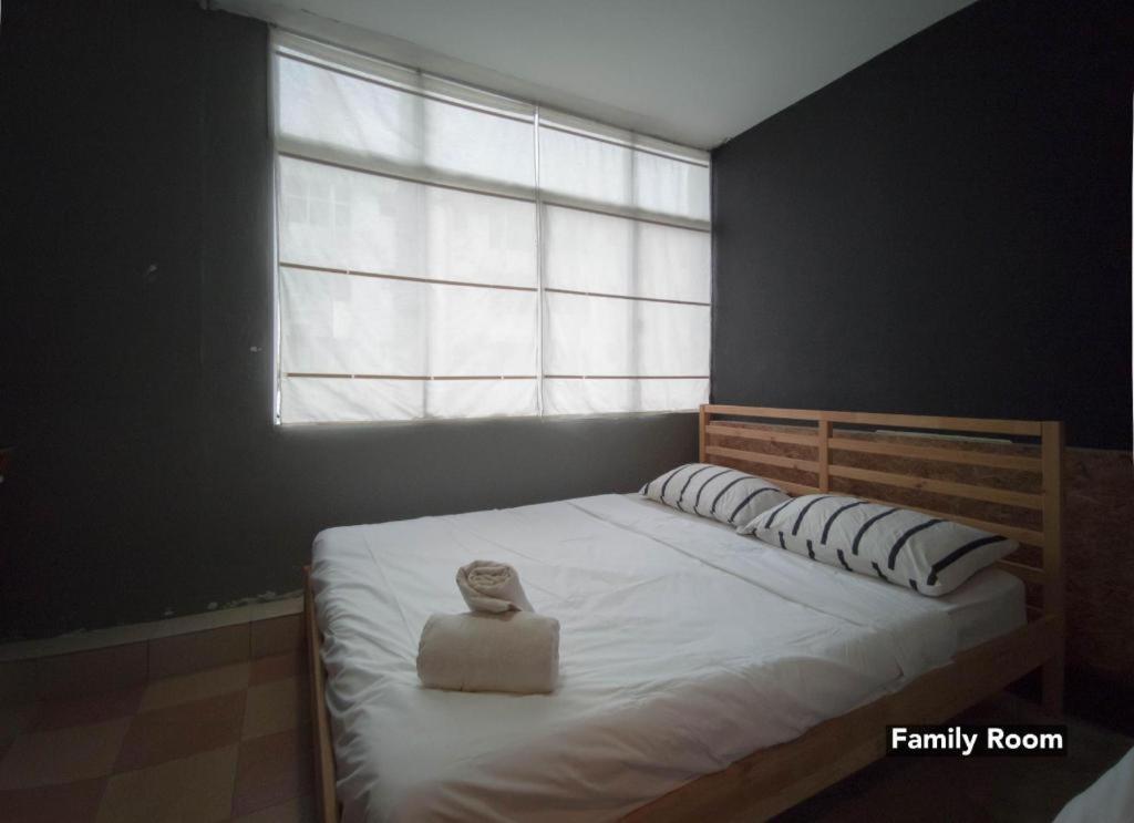 Koptel Budget Hotel Kuching Eksteriør billede