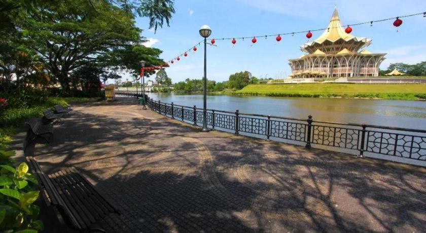 Koptel Budget Hotel Kuching Eksteriør billede